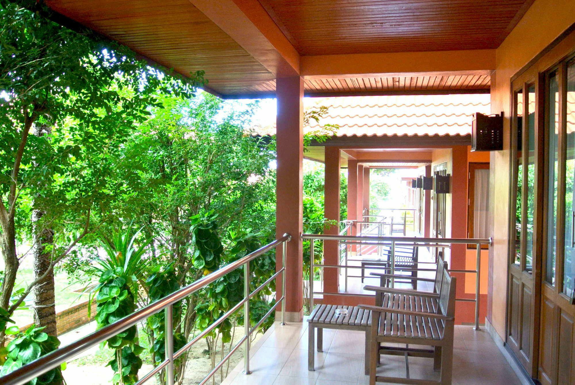 Locanda Ps Thana Choeng Mon